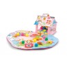 Manta de juegos con casita y jardín